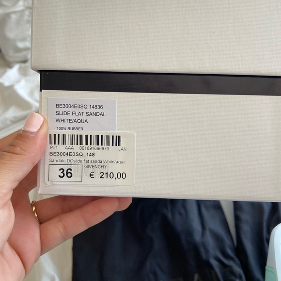 Givenchy slides White/Aqua size 36 - Picture 4 of 4